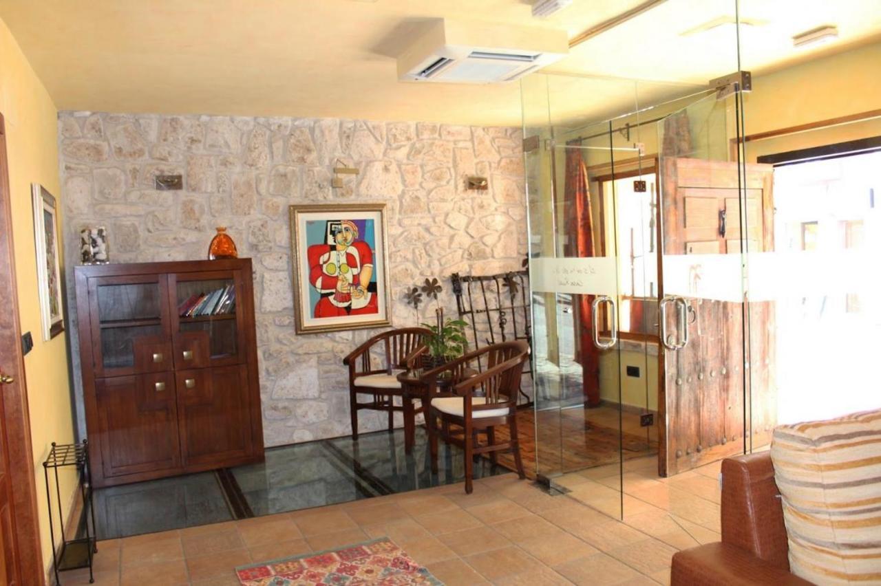 מלון El Soportal De Uceda מראה חיצוני תמונה
